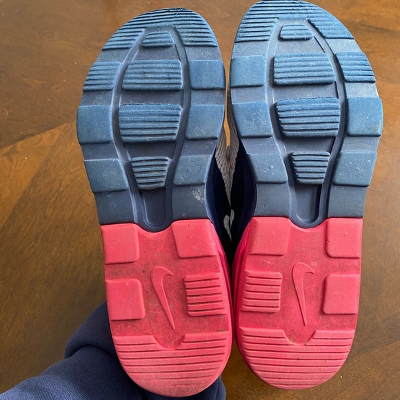 Nike sneakers - Picture 4 of 4